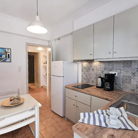 Appartement Helen's Minimal & *