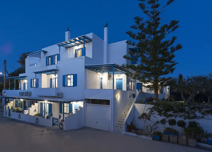 Helen's Minimal & Apartment Alikí