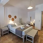 Апартаменты Helen's Minimal & *