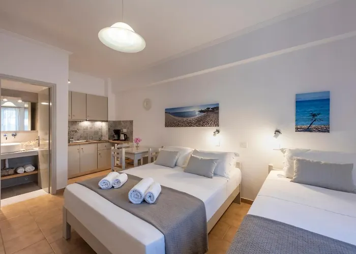 Apartment Helen's Minimal & Alikí